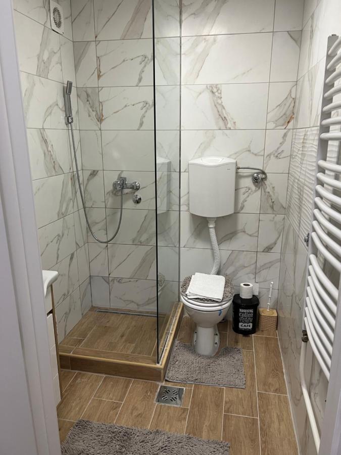 Apartman Didi2- Free Private Parking-Garage Novi Sad Exterior foto