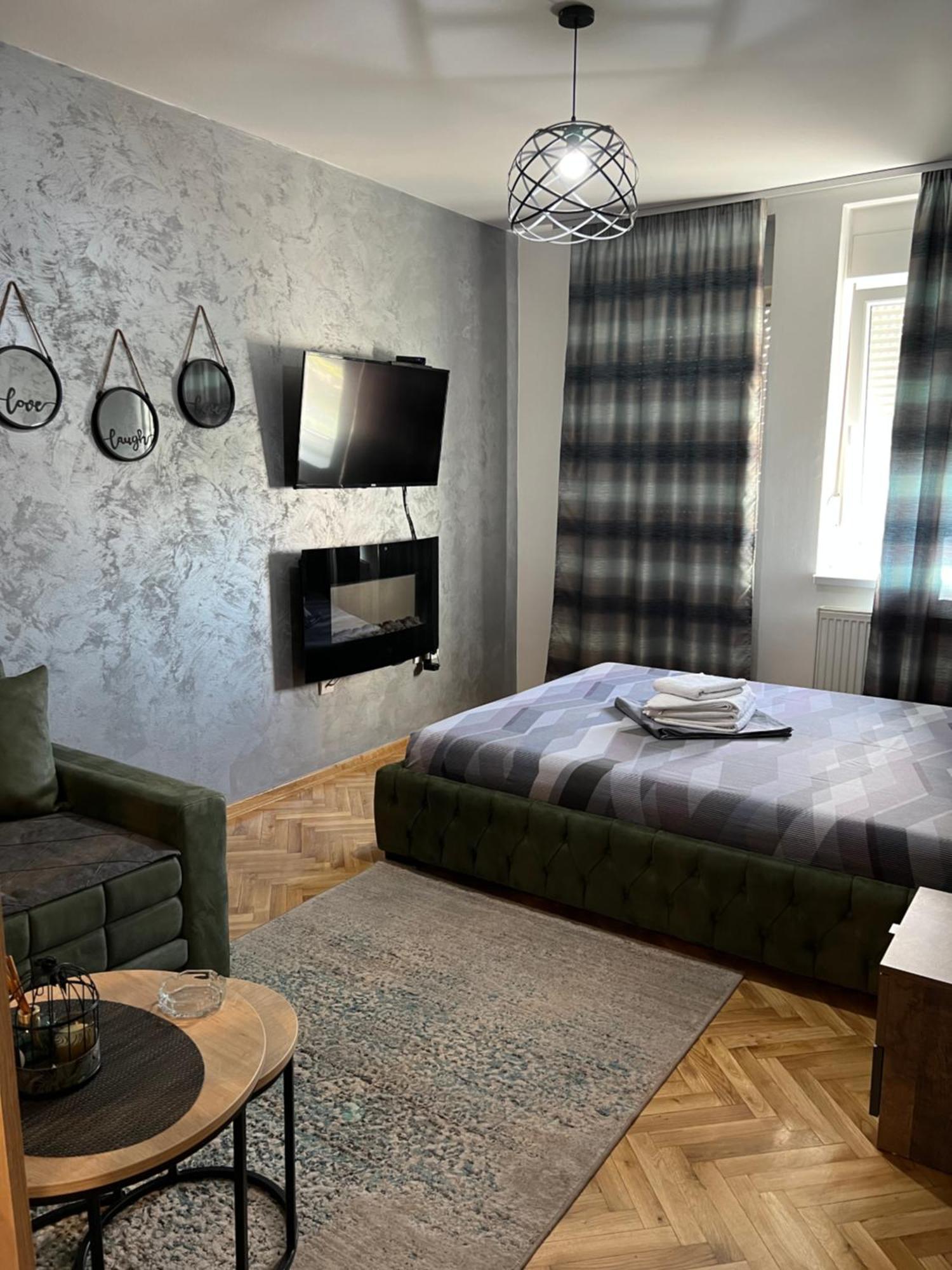 Apartman Didi2- Free Private Parking-Garage Novi Sad Exterior foto